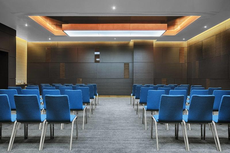 The Westin Doha Hotel & Spa, Doha - Toplantı