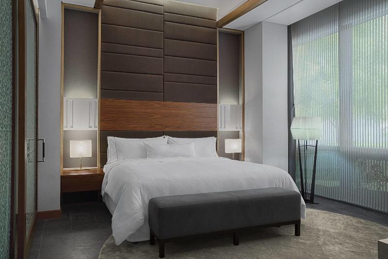 The Westin Doha Hotel & Spa, Doha - Havuz