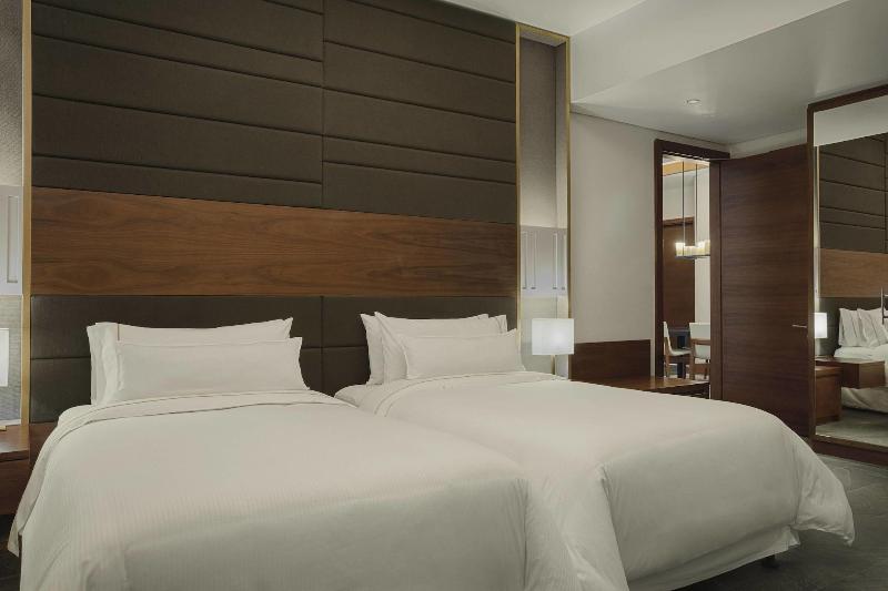 The Westin Doha Hotel & Spa, Doha - Havuz