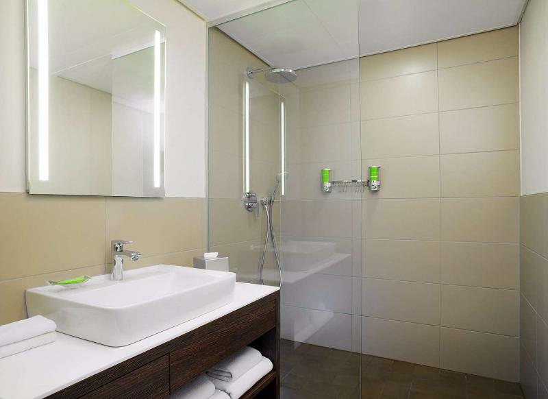 Best Western Hotel Airport Frankfurt - Genel