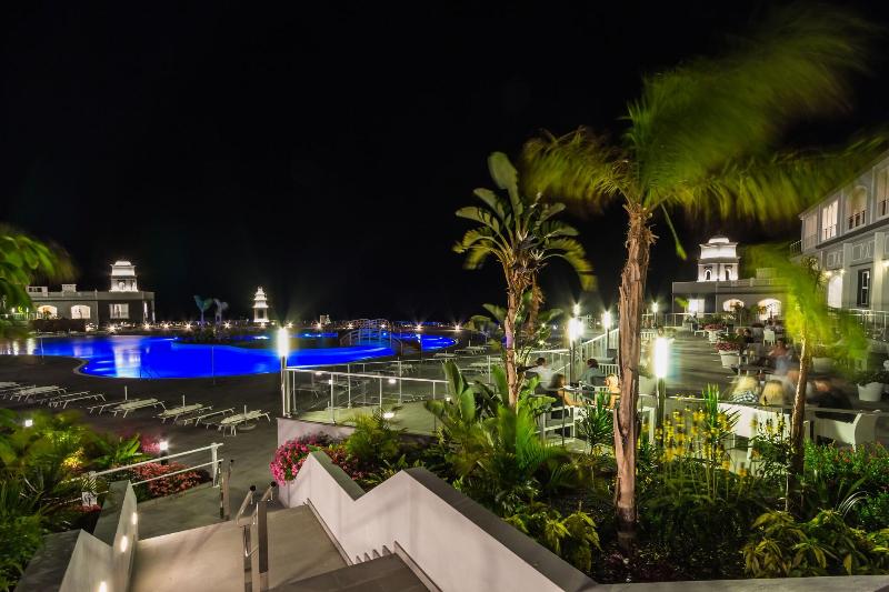 Royal Palm Resort & Spa - Teras