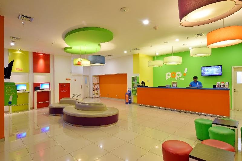 POP! Hotel Kelapa Gading - Lobi