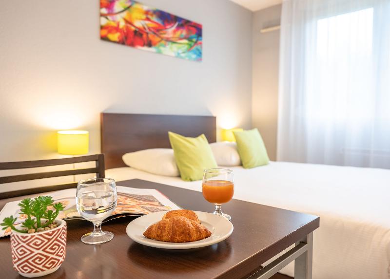 Comfort Aparthotel Besancon La City - Oda
