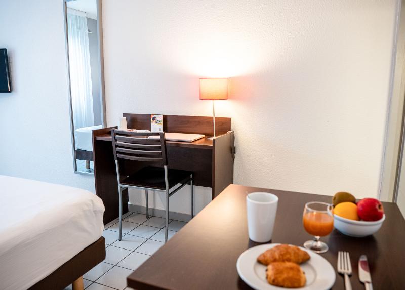 Comfort Aparthotel Besancon La City - Oda