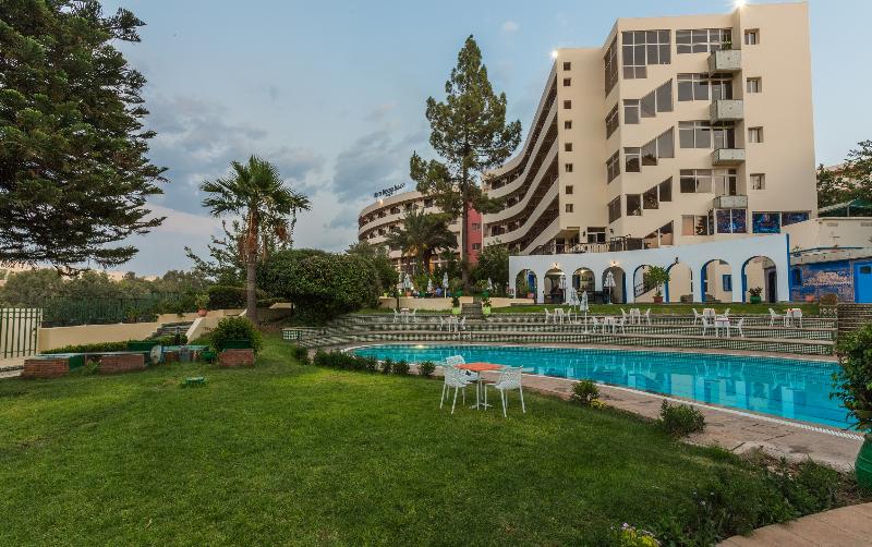 Menzeh Zalagh City Center - Havuz