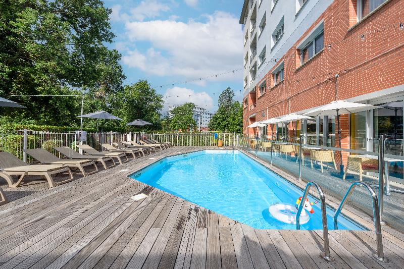 Clarion Aparthotel Toulouse Le Parc De l'Escale - Havuz