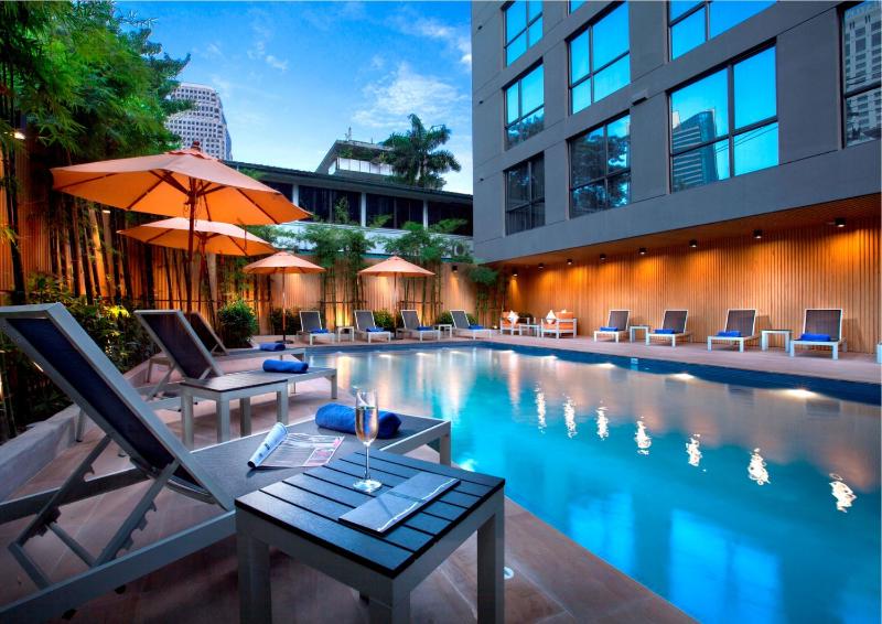 Galleria 12 Sukhumvit Bangkok by Compass Hospitali - Havuz