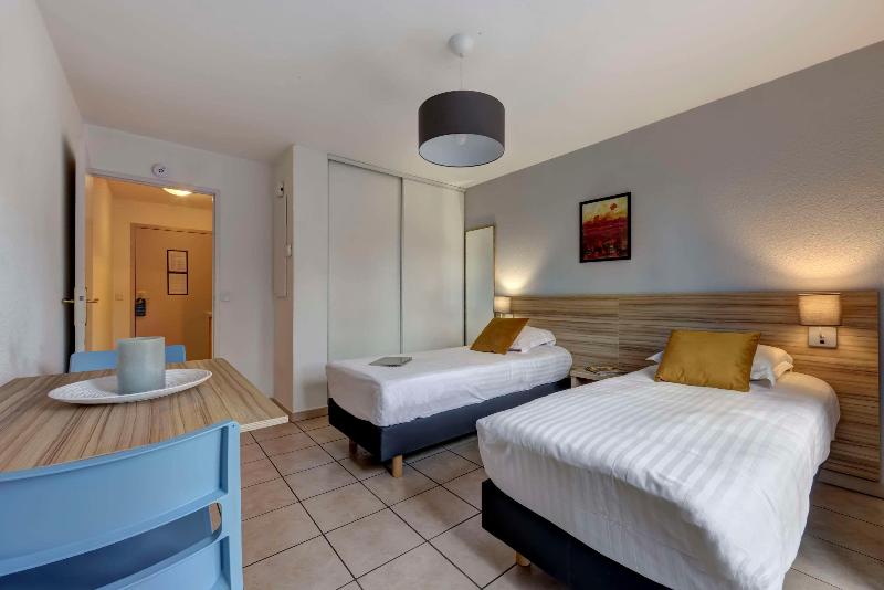Comfort Aparthotel Divonne L'Oree du Parc - Oda