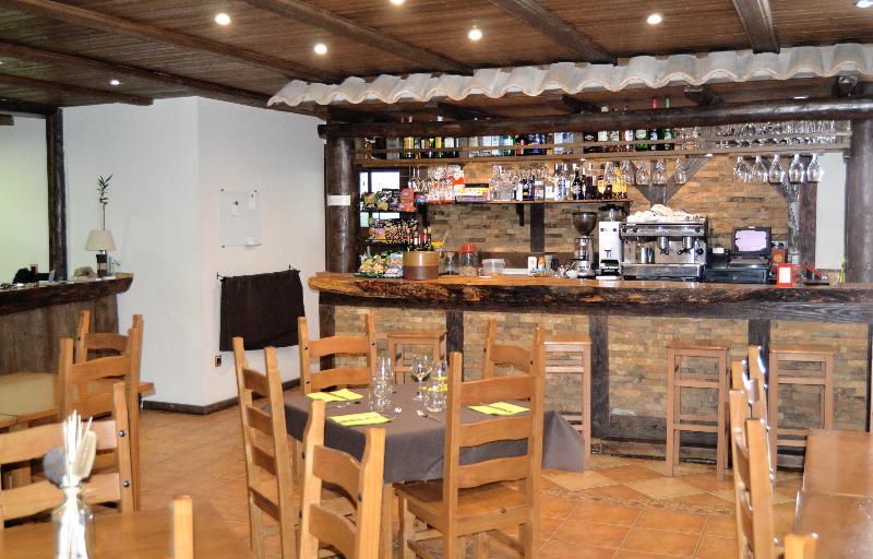 Apartamentos Rurales Sierra de Gúdar - Restoran