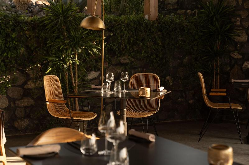 Santo Pure Oia Suites and Villas - Restoran