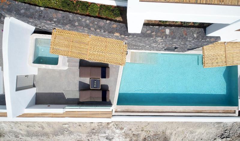 Santo Pure Oia Suites and Villas - Teras