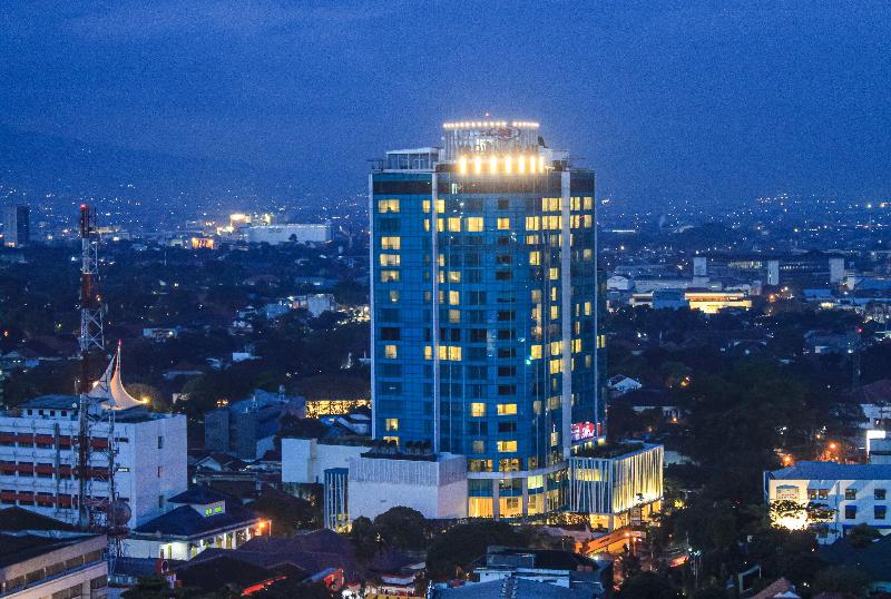 Crowne Plaza Bandung - Genel