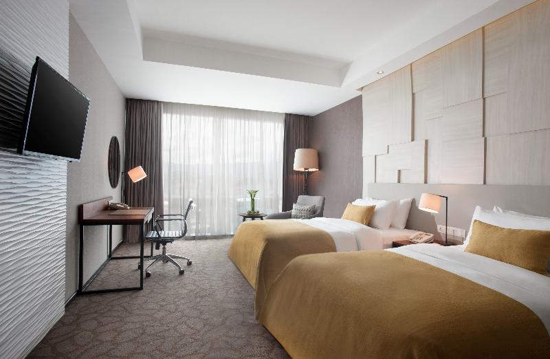 Crowne Plaza Bandung - Oda