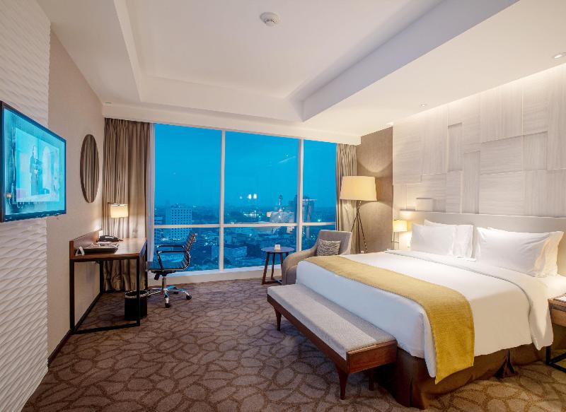 Crowne Plaza Bandung - Oda