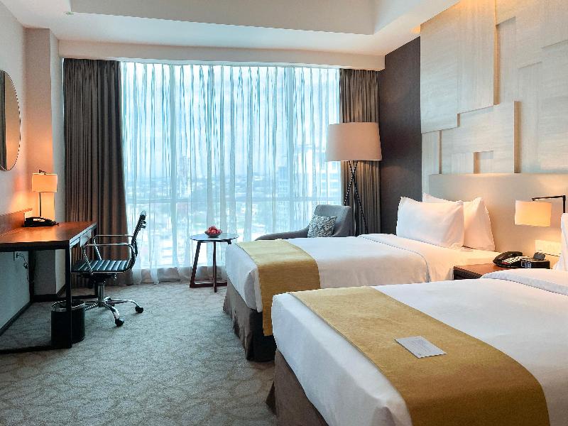 Crowne Plaza Bandung - Oda