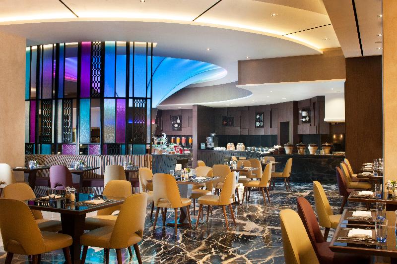 Crowne Plaza Bandung - Restoran