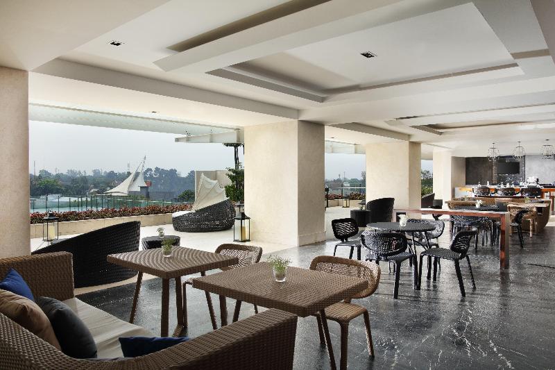 Crowne Plaza Bandung - Restoran