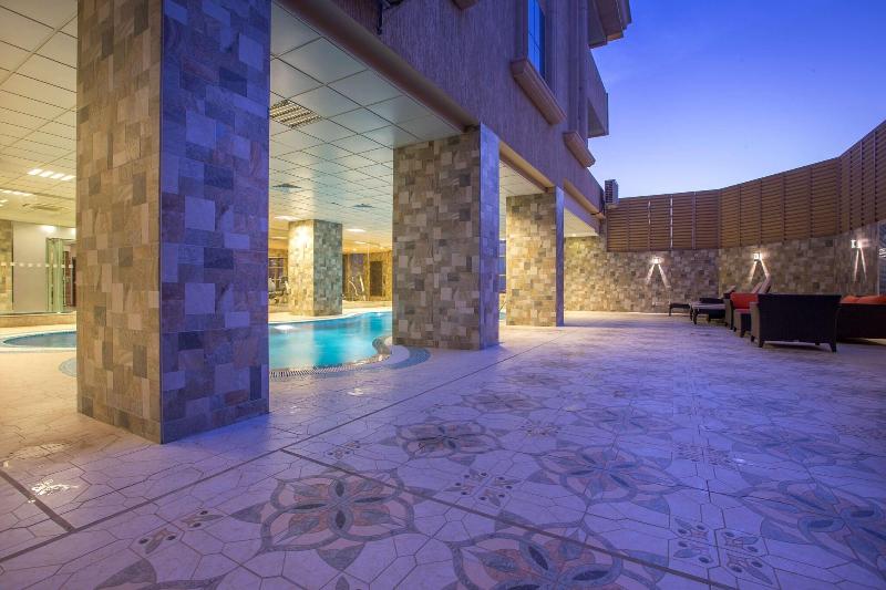 Radisson Blu Hotel, Jeddah Plaza - Havuz