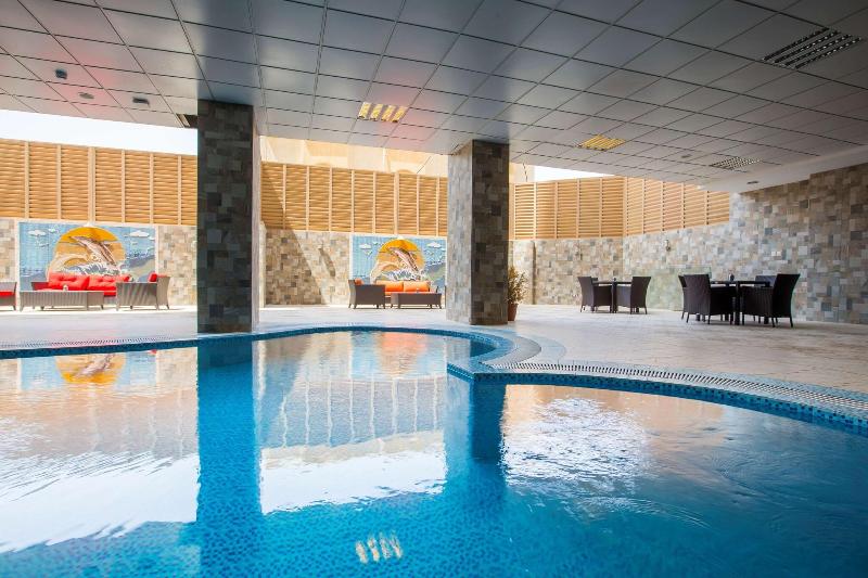 Radisson Blu Hotel, Jeddah Plaza - Havuz