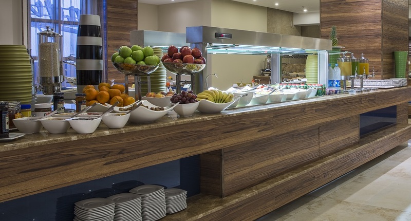 Radisson Blu Hotel, Jeddah Plaza - Restoran
