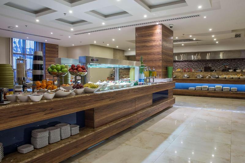 Radisson Blu Hotel, Jeddah Plaza - Restoran