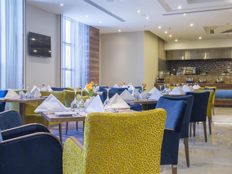 Radisson Blu Hotel, Jeddah Plaza - Restoran