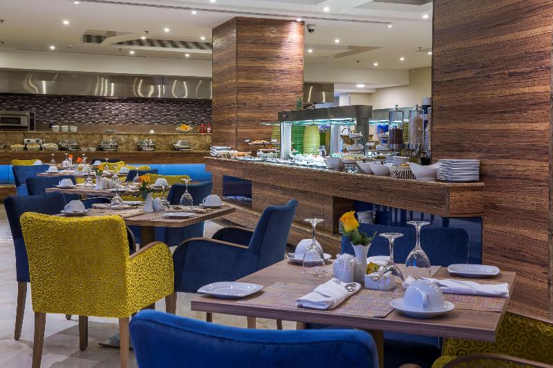 Radisson Blu Hotel, Jeddah Plaza - Restoran