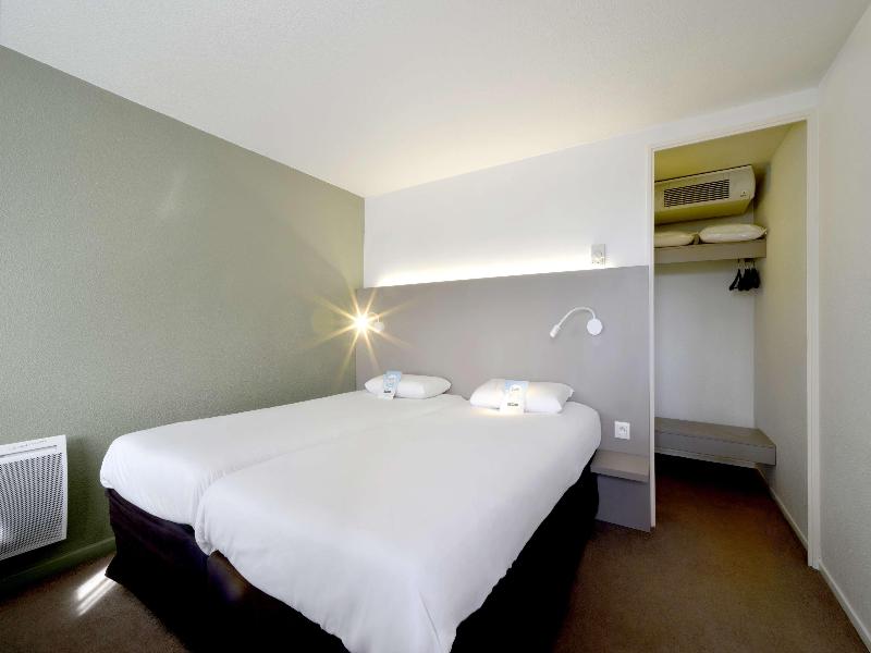 HOTEL KYRIAD ANNECY NORD - EPAGNY - Oda
