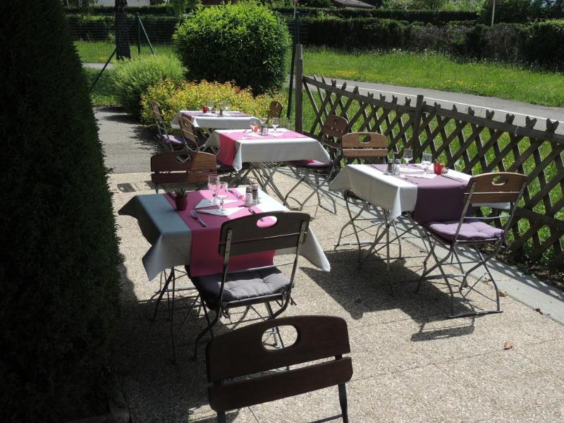 HOTEL KYRIAD ANNECY NORD - EPAGNY - Restoran