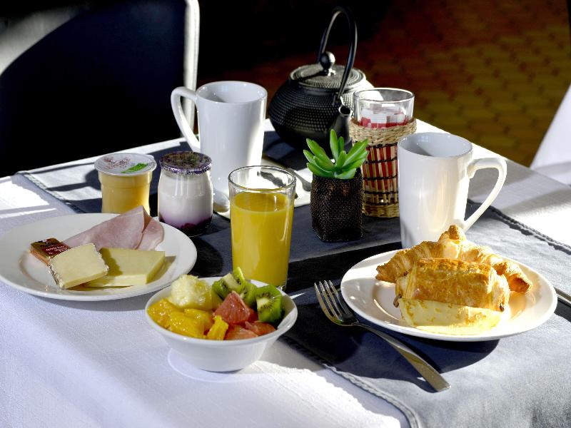 HOTEL KYRIAD ANNECY NORD - EPAGNY - Restoran