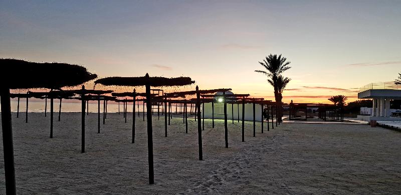 Les Orangers Garden Villas and Bungalows - Plaj