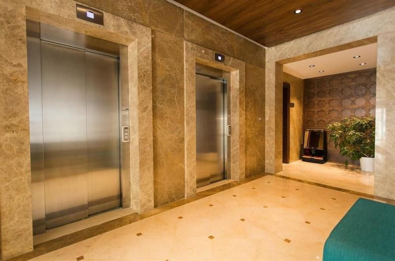 Fesa Business Hotel - Lobi