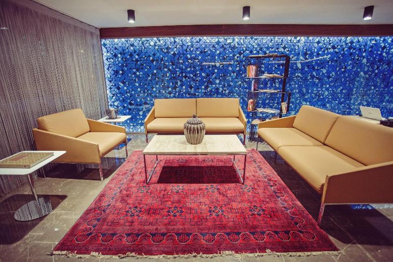 Fesa Business Hotel - Lobi