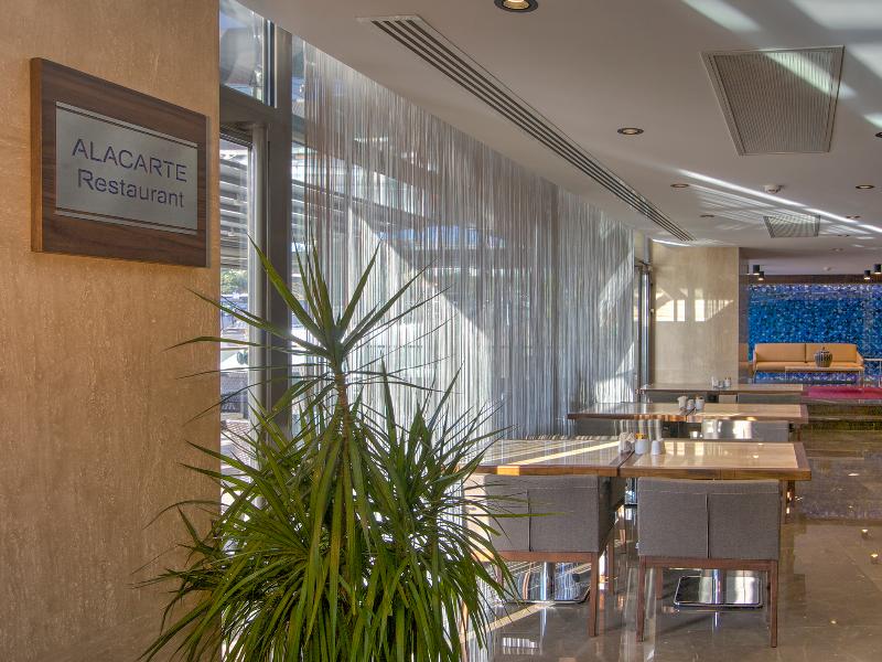 Fesa Business Hotel - Lobi