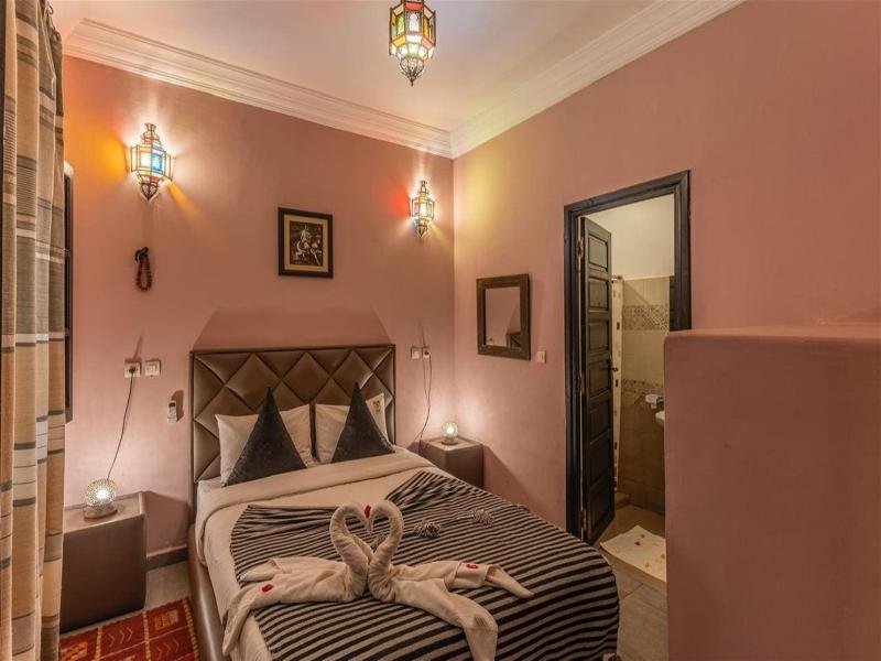 Riad Dar Benbrahim - Genel