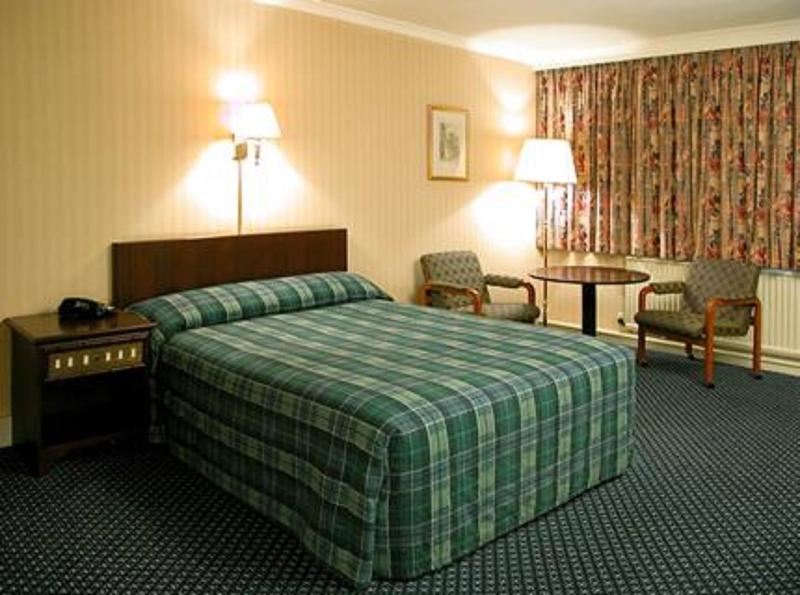Britannia Aberdeen Hotel - Oda
