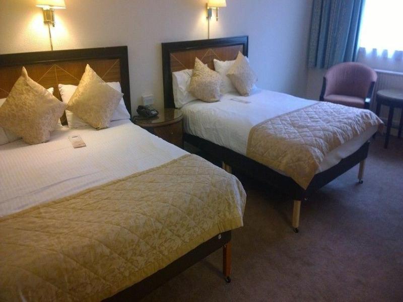 Britannia Aberdeen Hotel - Oda