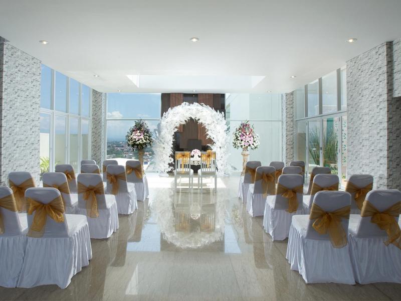 Swiss-Belcourt Bogor - Aktivite