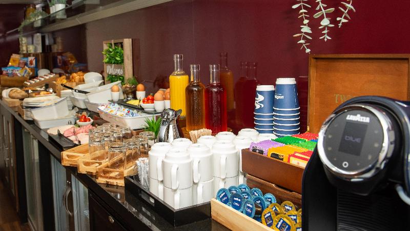Crowne Plaza Birmingham - Genel