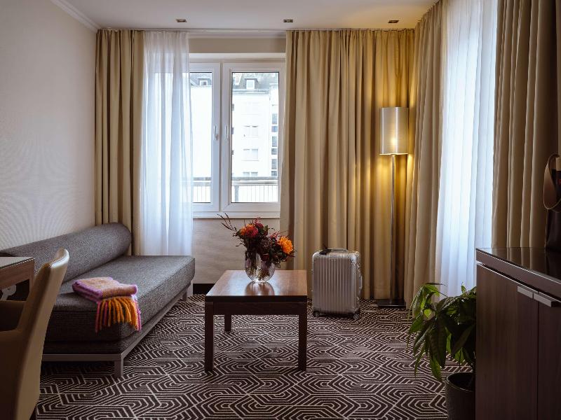 Flemings Hotel Frankfurt Main-Riverside - Oda