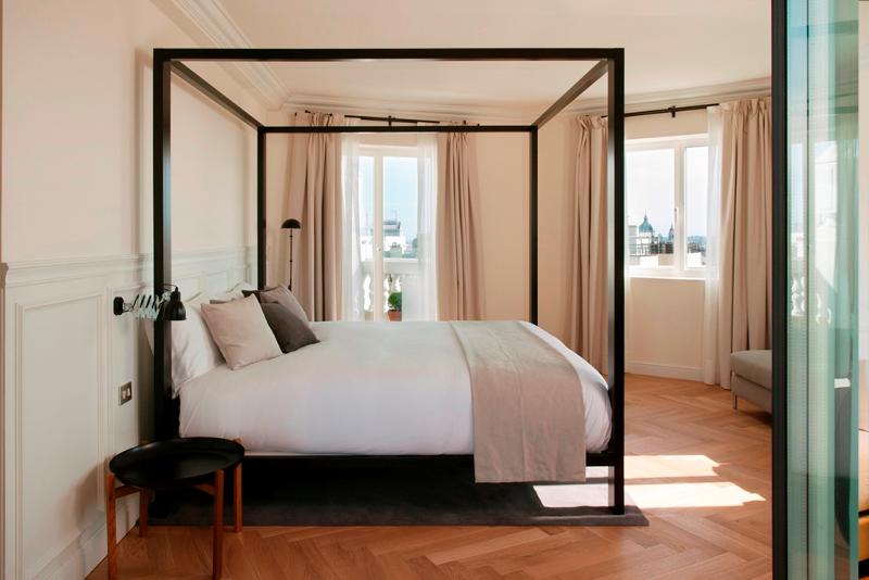 Dear Hotel Madrid - Genel