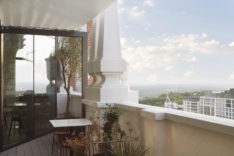 Dear Hotel Madrid - Genel