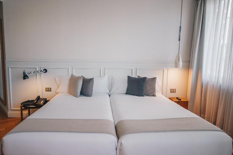 Dear Hotel Madrid - Oda