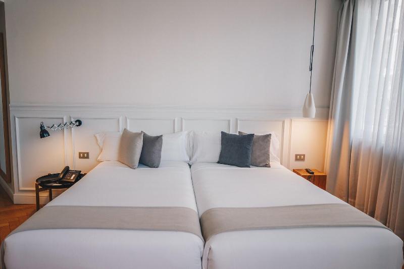 Dear Hotel Madrid - Oda