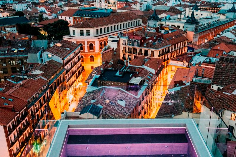 Dear Hotel Madrid - Havuz