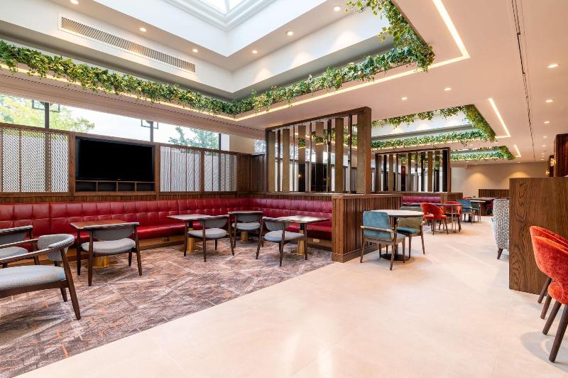 Hilton Birmingham Metropole - Bar