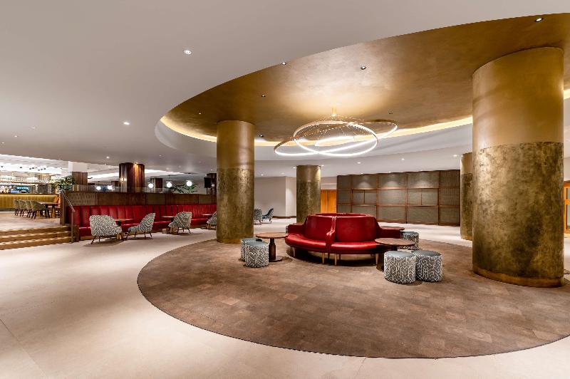 Hilton Birmingham Metropole - Lobi