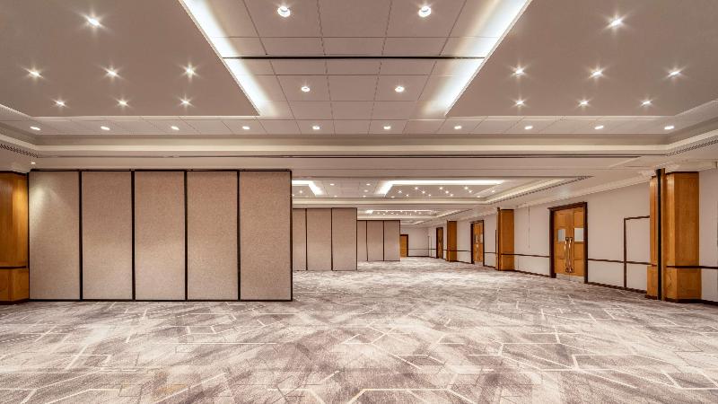 Hilton Birmingham Metropole - Genel