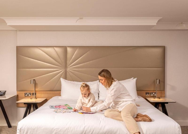 Hilton Birmingham Metropole - Genel