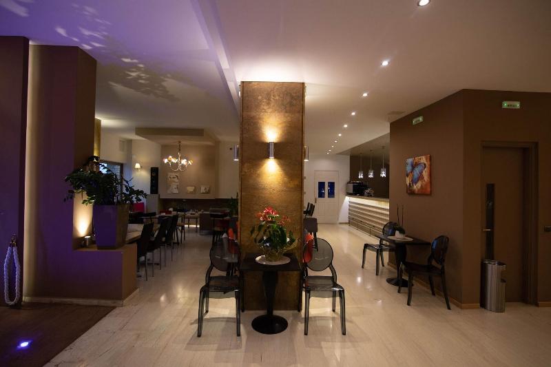 Nidimos Hotel - Lobi